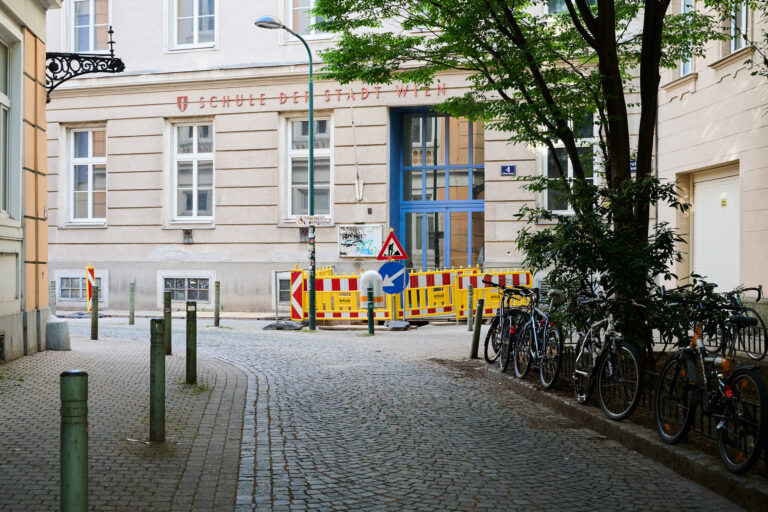 Die Schule Schwarzingergasse