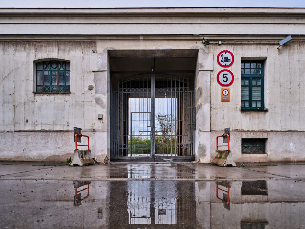 Mistplatz in der Dresdner Straße.